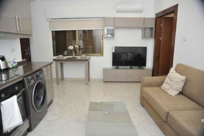 Amazing one Bedroom Apartment in Amman Elwebdah 2 - image 2